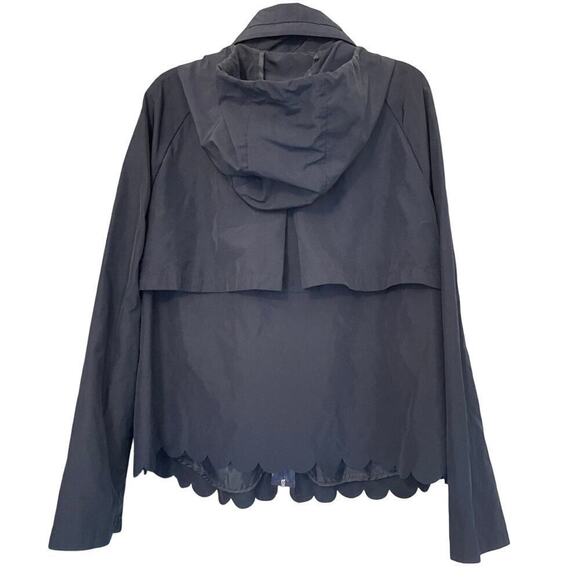 Banana Republic Water Resistant Scallop-Hem Jacket w/ Packable Hoodie Size M - Picture 2 of 8